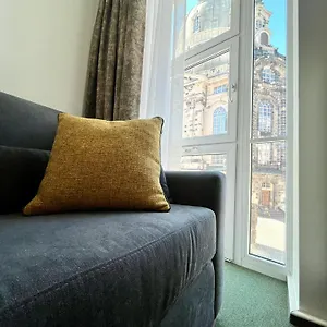  Apartment Grosses Familienapartment Mit Blick Zur Frauenkirche Deutschland