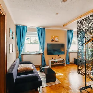 G.a.d.d 001 Glueck An Der Donau Apartment